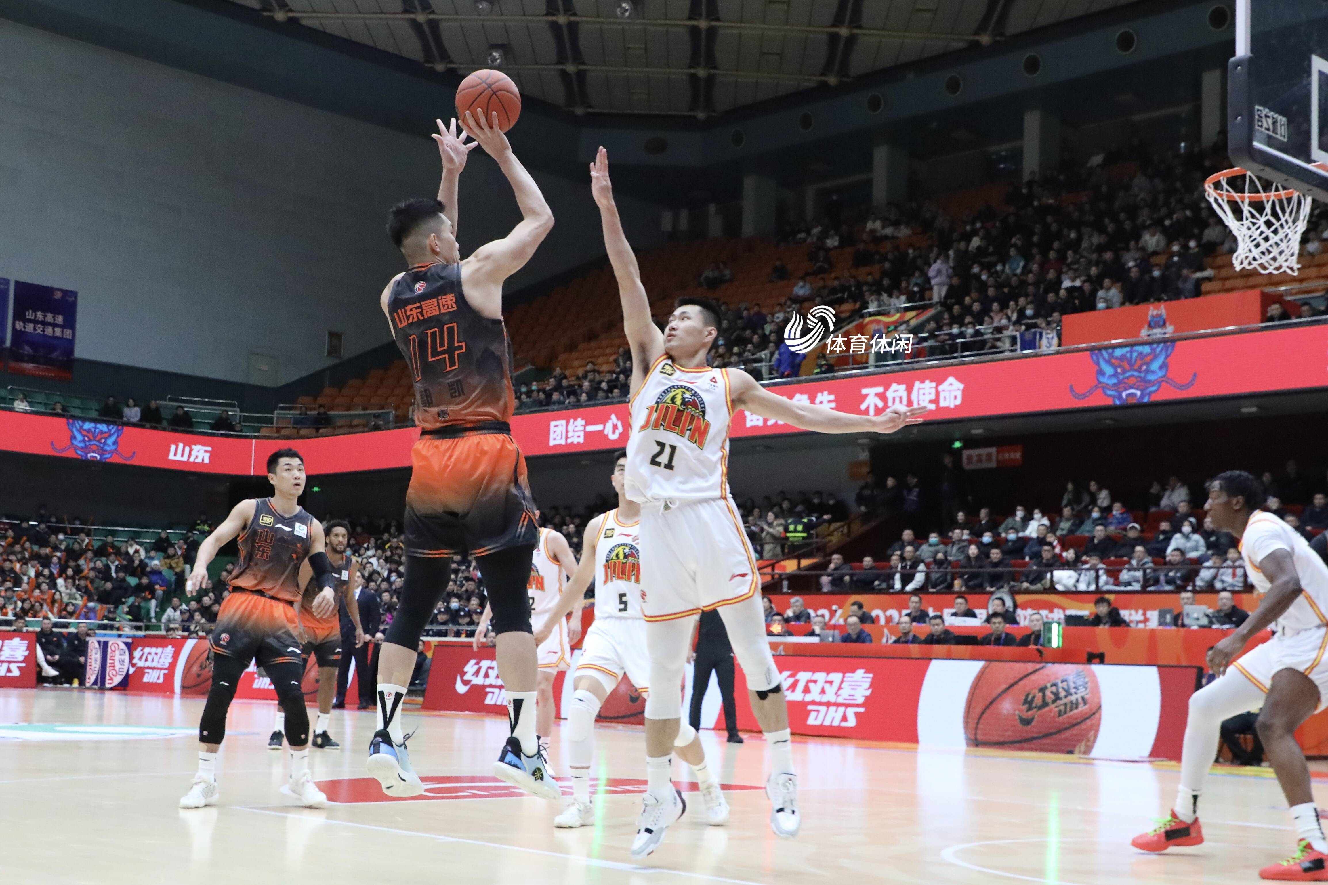 九游体育-山东男篮刘毅社媒更新训练日常：夏练三伏，不炼不厉害(特种战神刘毅高梅全文免费阅读笔趣阁)