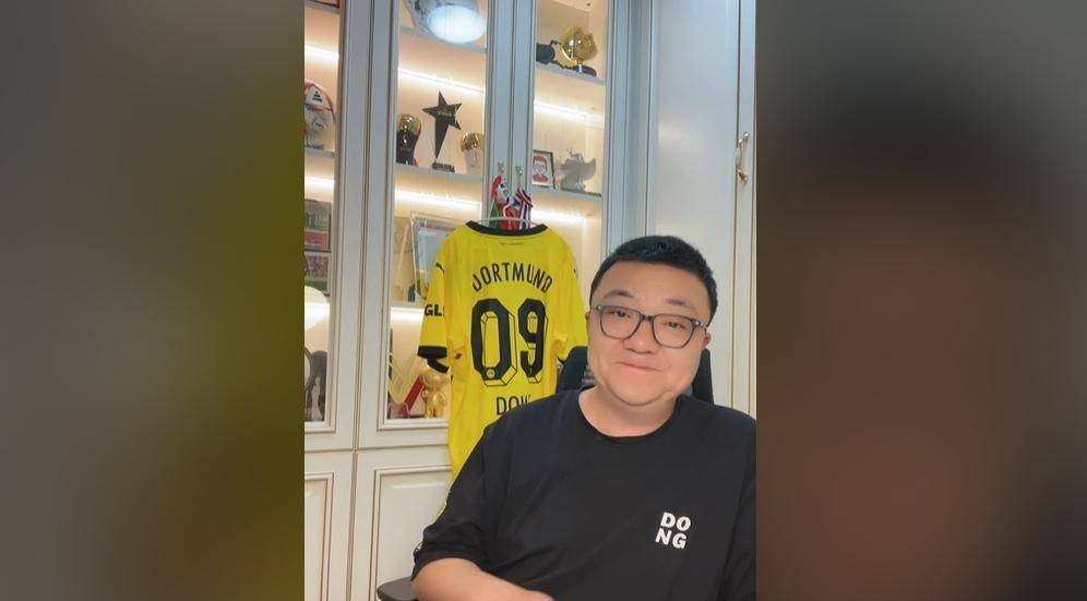 九游体育-包含中国足球最“穷”赞助商：我没有滔天的背景，借了5000块钱才过的年的词条