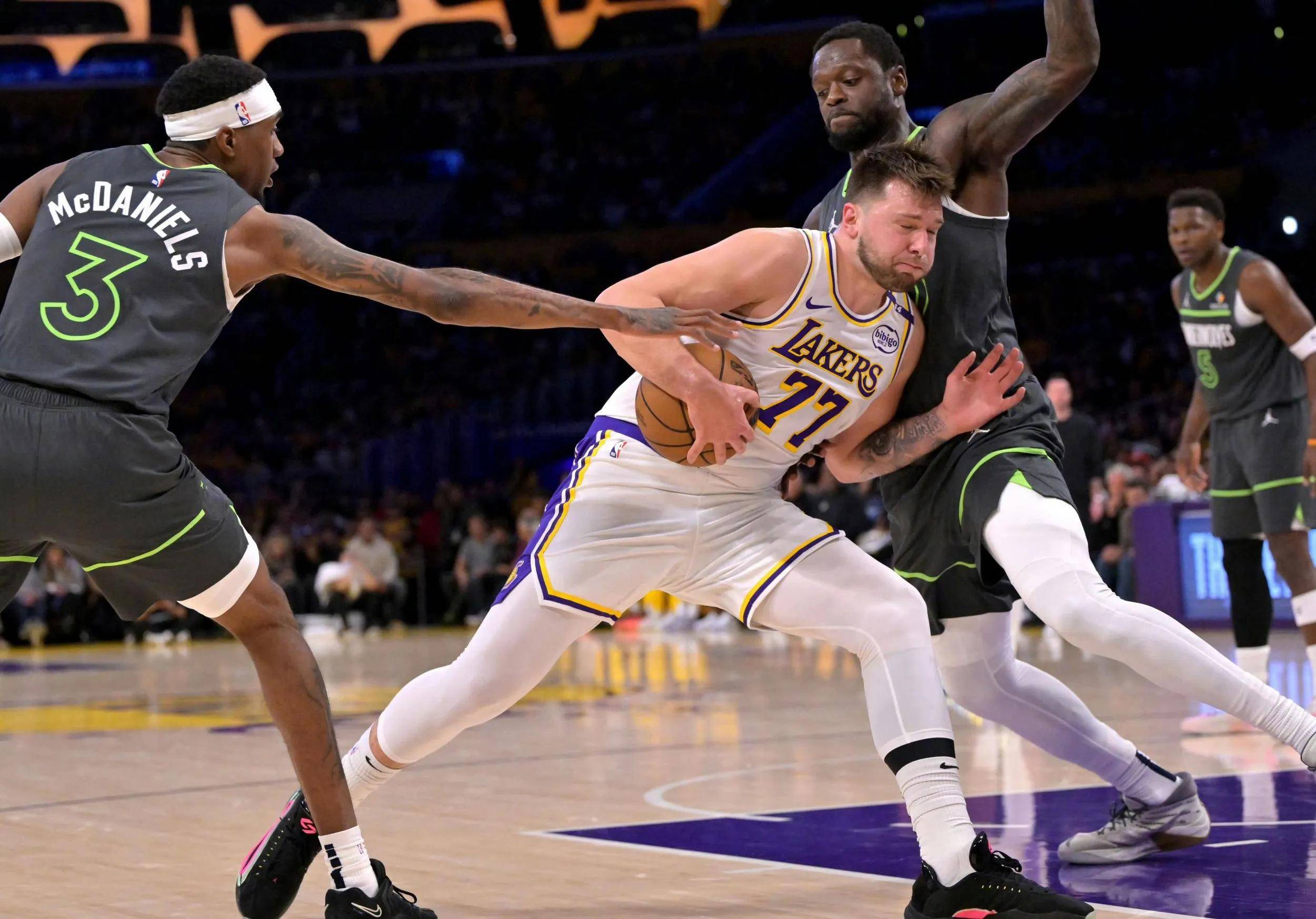 九游体育-关于NBA季后赛推迟，球员家庭生活将随之受影响的信息